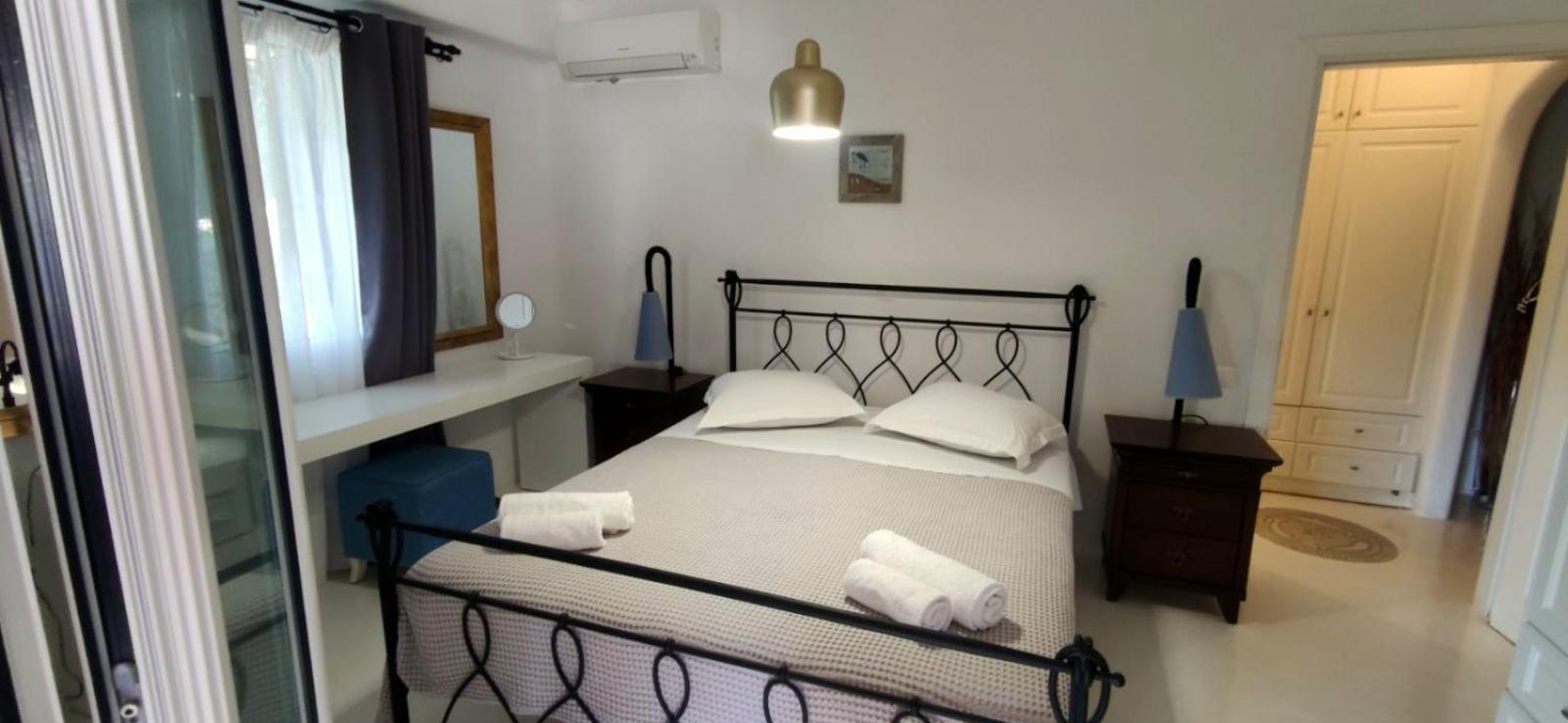 Mykonian Iros Suites & Villas Mykonos Town Exterior photo