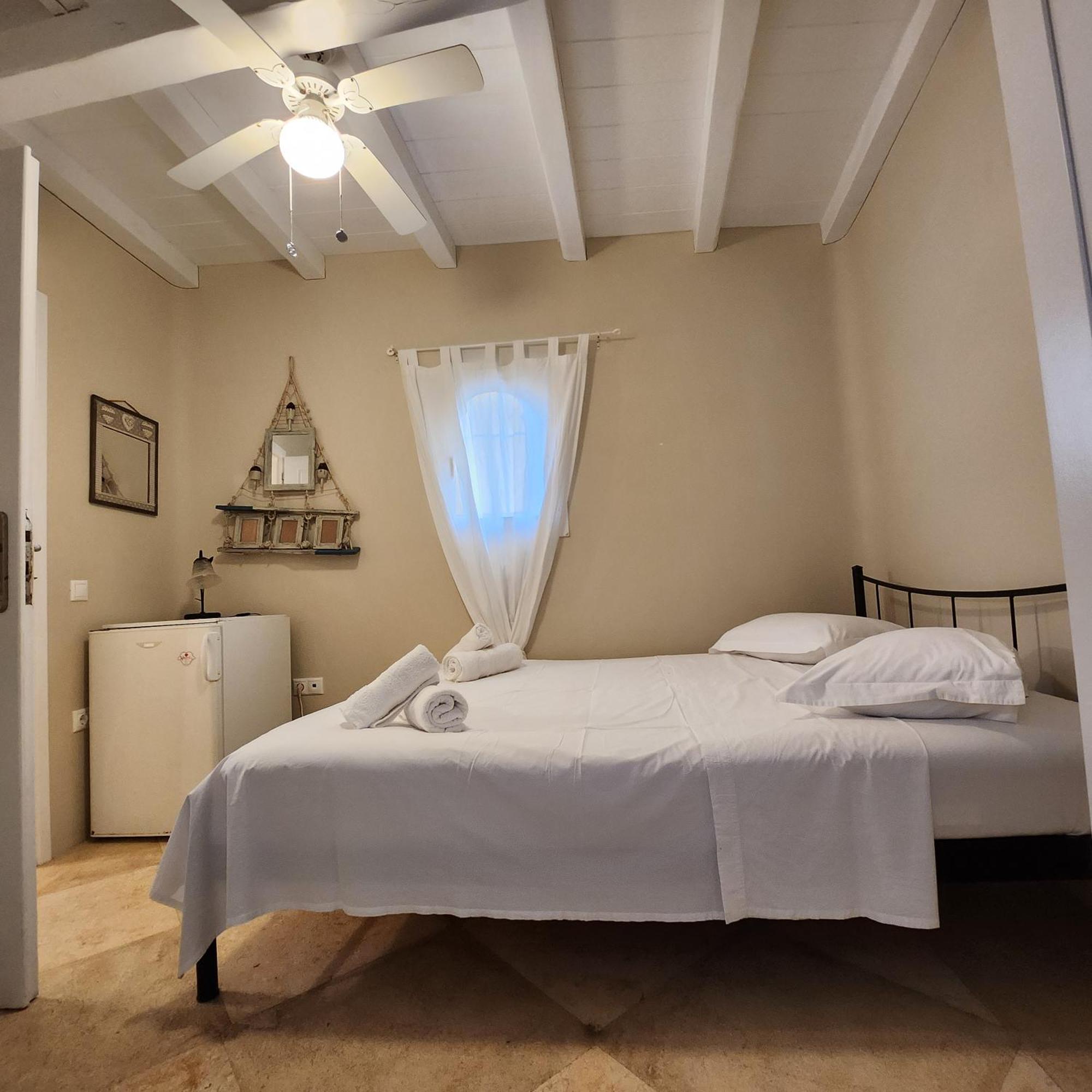 Mykonian Iros Suites & Villas Mykonos Town Exterior photo