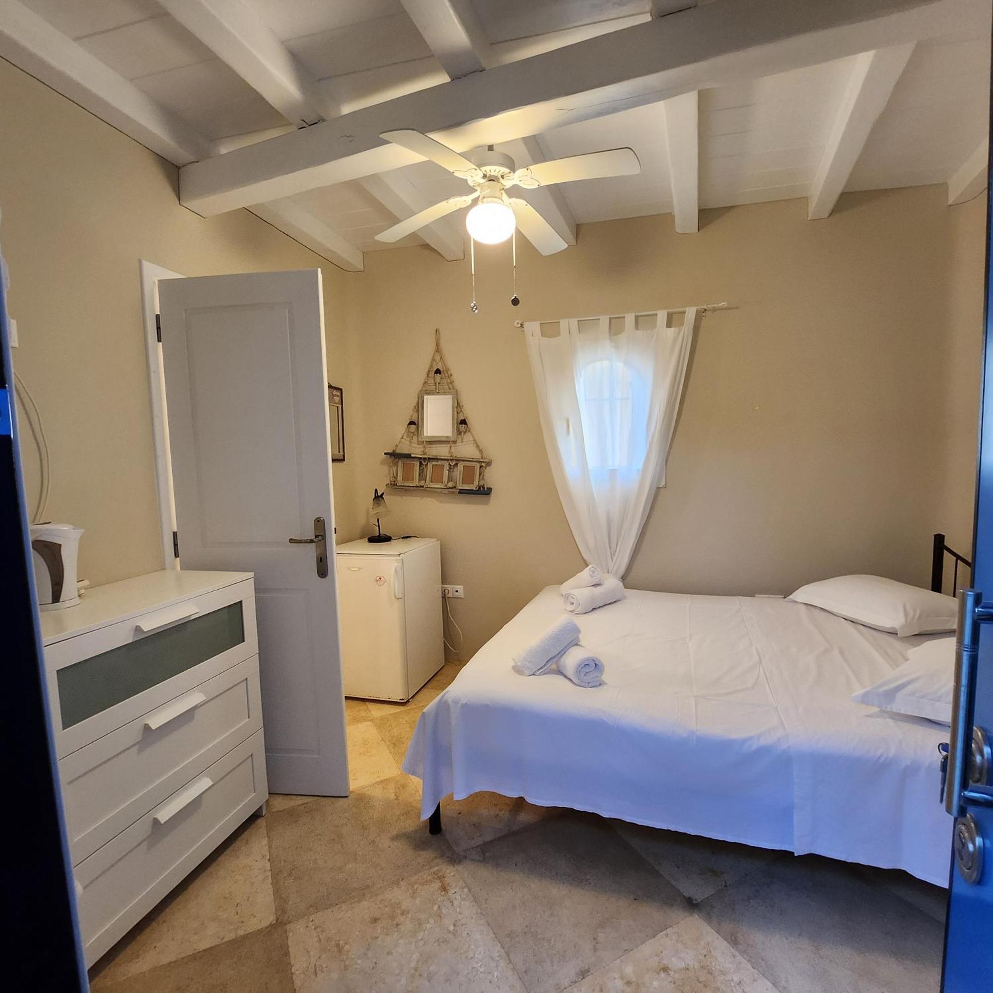 Mykonian Iros Suites & Villas Mykonos Town Exterior photo