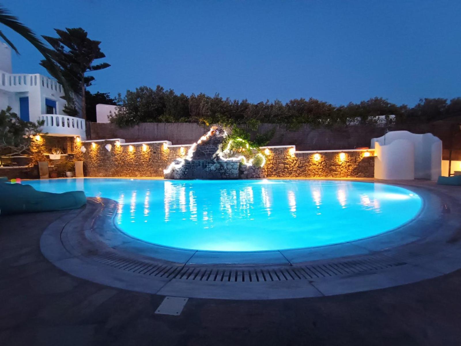 Mykonian Iros Suites & Villas Mykonos Town Exterior photo